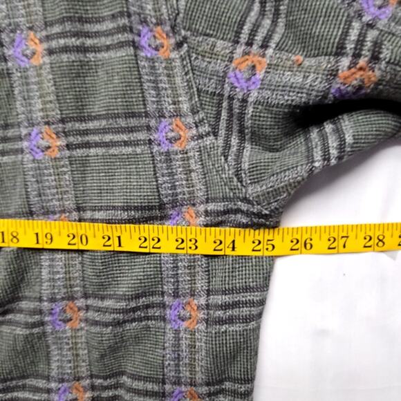 The Territory Ahead Men's XL Plaid Button Up Gray Cotton Casual Flannel Shirt - Picture 8 of 9